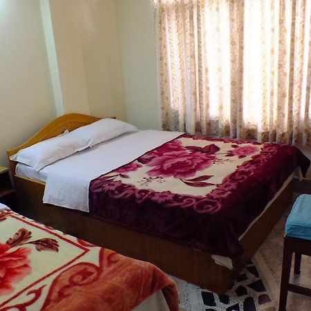 Hotel Dolphin Kathmandu Bagian luar foto