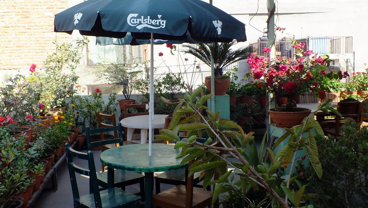 Hotel Dolphin Kathmandu Bagian luar foto