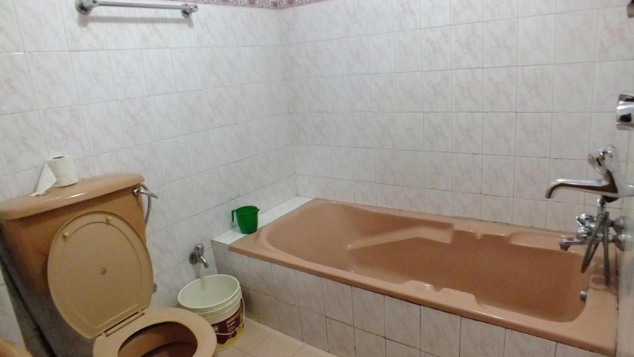 Hotel Dolphin Kathmandu Bagian luar foto