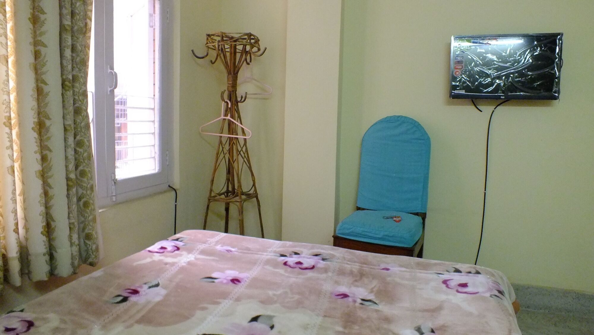 Hotel Dolphin Kathmandu Bagian luar foto