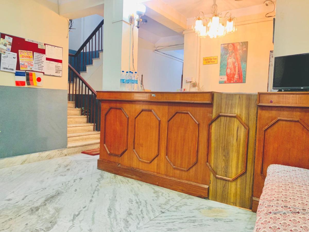 Hotel Dolphin Kathmandu Bagian luar foto